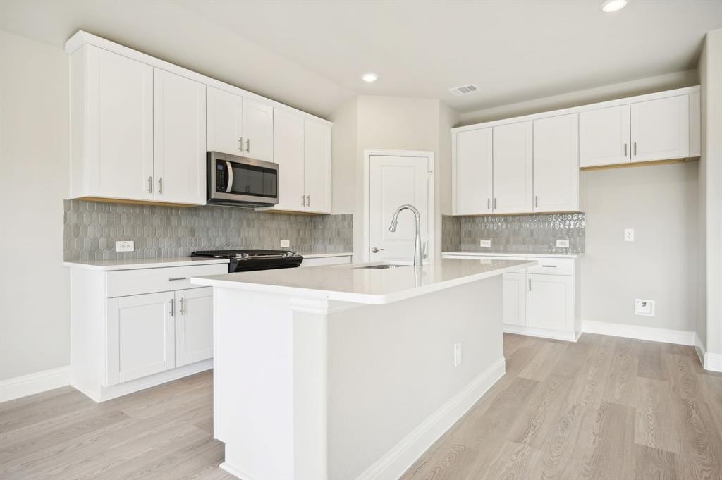 507 Stagg Street, McKinney, TX 75069, 4 Bedrooms Bedrooms, ,3 BathroomsBathrooms,Residential,For Sale,507 Stagg Street,20985671