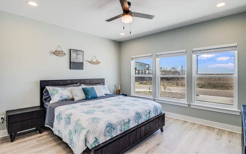 1931 Eskridge Street, Port Aransas, TX 78373, 4 Habitaciones Habitaciones , ,2 BañosBaños,Residential,En Venta,1931 Eskridge Street,455089