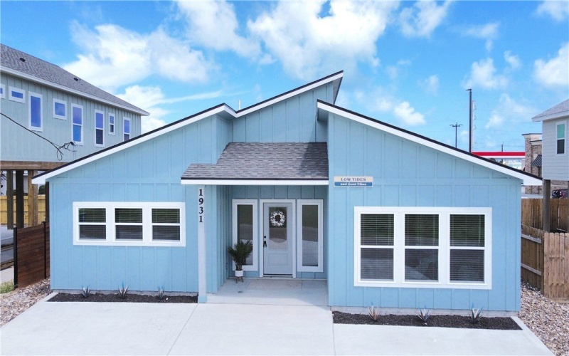 1931 Eskridge Street, Port Aransas, TX 78373, 4 Habitaciones Habitaciones , ,2 BañosBaños,Residential,En Venta,1931 Eskridge Street,455089