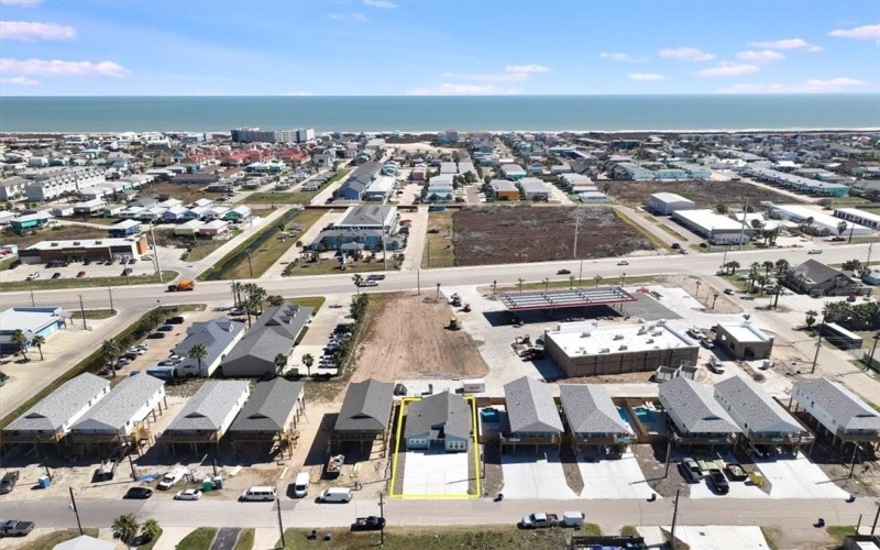 1931 Eskridge Street, Port Aransas, TX 78373, 4 Habitaciones Habitaciones , ,2 BañosBaños,Residential,En Venta,1931 Eskridge Street,455089