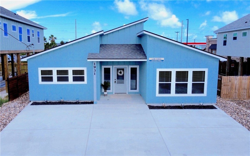 1931 Eskridge Street, Port Aransas, TX 78373, 4 Habitaciones Habitaciones , ,2 BañosBaños,Residential,En Venta,1931 Eskridge Street,455089