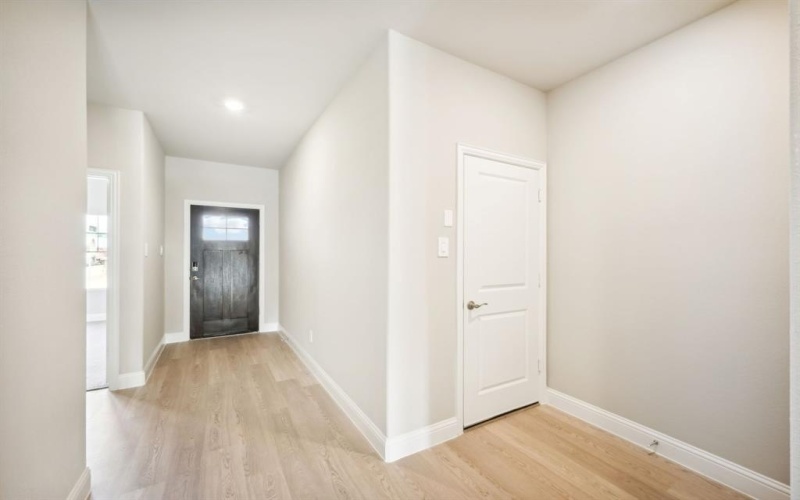 1109 Emberwood Drive, McKinney, TX 75069, 4 Habitaciones Habitaciones , ,3 BañosBaños,Residential,En Venta,1109 Emberwood Drive,20985745