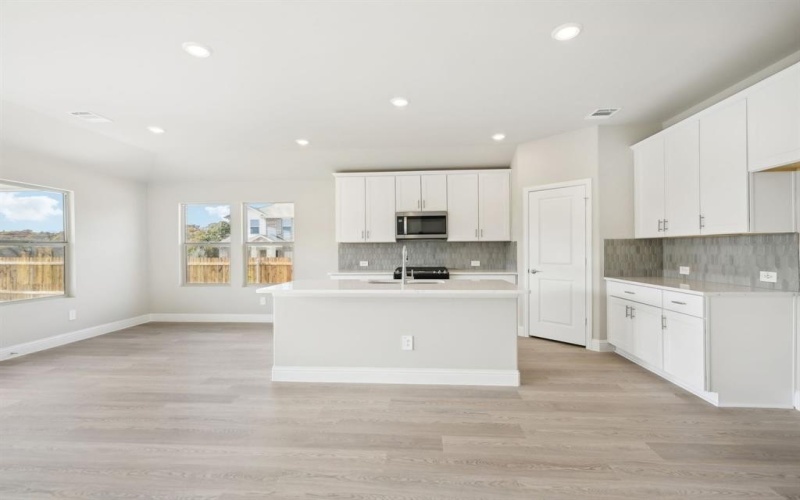 1109 Emberwood Drive, McKinney, TX 75069, 4 Habitaciones Habitaciones , ,3 BañosBaños,Residential,En Venta,1109 Emberwood Drive,20985745