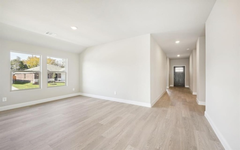 1109 Emberwood Drive, McKinney, TX 75069, 4 Habitaciones Habitaciones , ,3 BañosBaños,Residential,En Venta,1109 Emberwood Drive,20985745