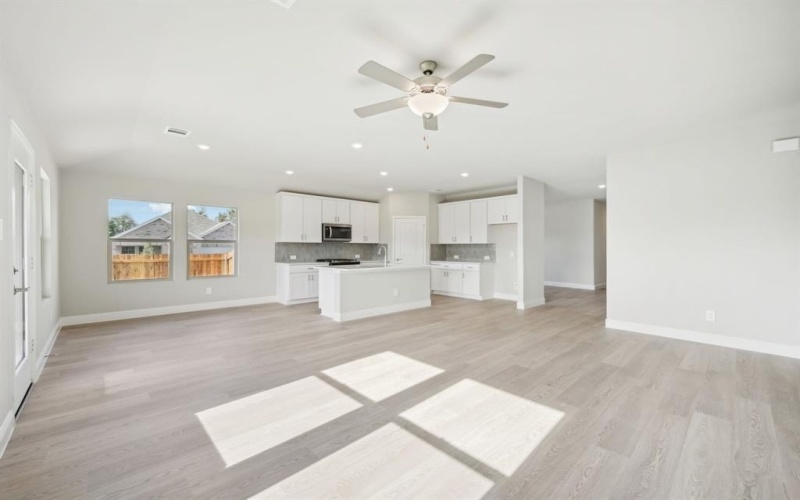 1109 Emberwood Drive, McKinney, TX 75069, 4 Habitaciones Habitaciones , ,3 BañosBaños,Residential,En Venta,1109 Emberwood Drive,20985745