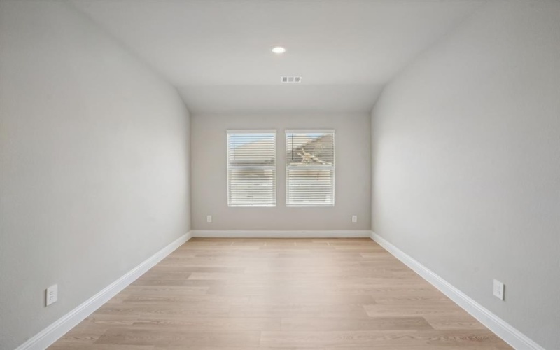 1103 Emberwood Drive, McKinney, TX 75069, 4 Bedrooms Bedrooms, ,3 BathroomsBathrooms,Residential,For Sale,1103 Emberwood Drive,20985843