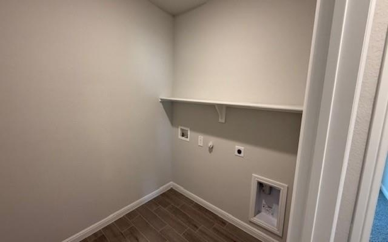 1920 PREAKNESS Drive, Granbury, TX 76049, 4 Habitaciones Habitaciones , ,2 BañosBaños,Residential,En Venta,1920 PREAKNESS Drive,20985985