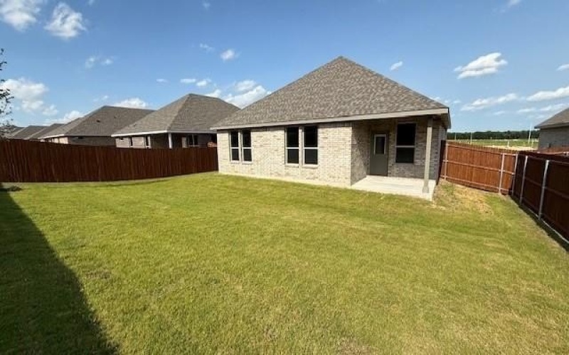 1920 PREAKNESS Drive, Granbury, TX 76049, 4 Habitaciones Habitaciones , ,2 BañosBaños,Residential,En Venta,1920 PREAKNESS Drive,20985985
