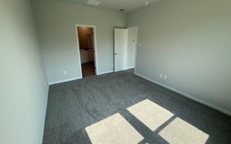 1920 PREAKNESS Drive, Granbury, TX 76049, 4 Habitaciones Habitaciones , ,2 BañosBaños,Residential,En Venta,1920 PREAKNESS Drive,20985985