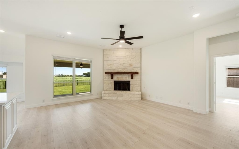 4416 Lupine Estate Drive, Joshua, TX 76058, 3 Bedrooms Bedrooms, ,2 BathroomsBathrooms,Residential,For Sale,4416 Lupine Estate Drive,20986125