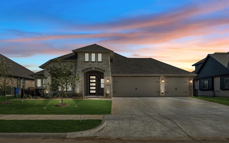 4416 Lupine Estate Drive, Joshua, TX 76058, 3 Bedrooms Bedrooms, ,2 BathroomsBathrooms,Residential,For Sale,4416 Lupine Estate Drive,20986125