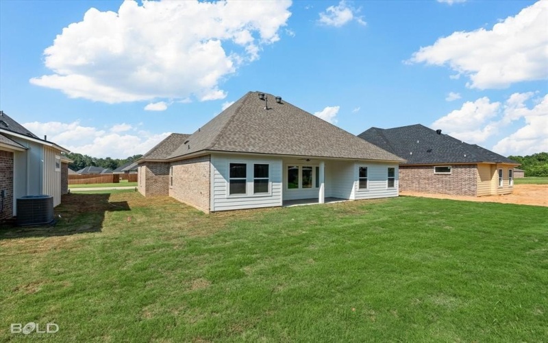 319 Mousse Ruelle, Shreveport, LA 71106, 4 Bedrooms Bedrooms, ,2 BathroomsBathrooms,Residential,For Sale,319 Mousse Ruelle,0,20986352