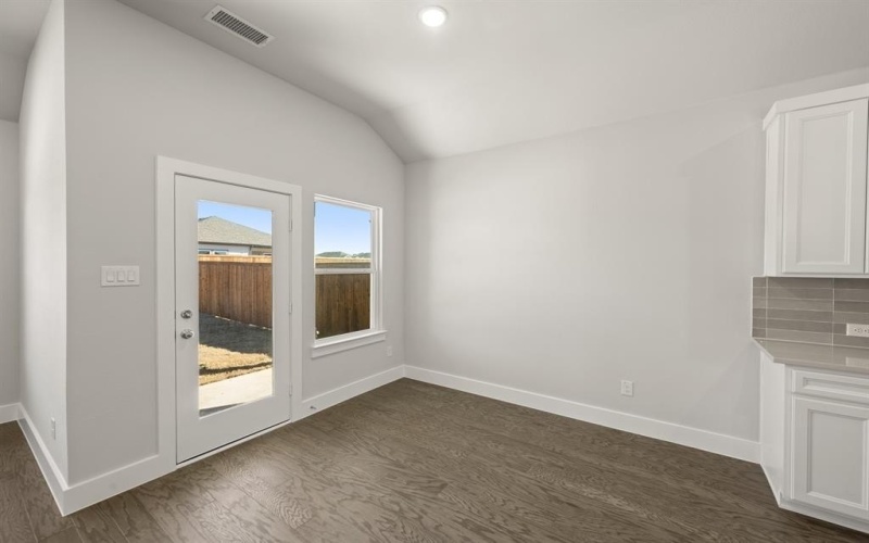 1732 Willow Patch Drive, Denton, TX 76249, 4 Habitaciones Habitaciones , ,2 BañosBaños,Residential,En Venta,1732 Willow Patch Drive,0,20986360