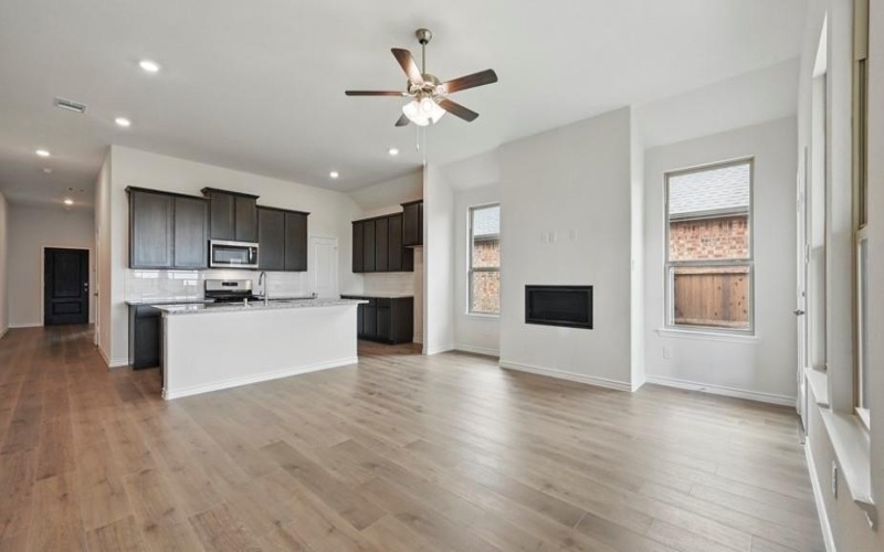 4145 Plateau Drive, Forney, TX 75126, 4 Habitaciones Habitaciones , ,2 BañosBaños,Residential,En Venta,4145 Plateau Drive,20986571