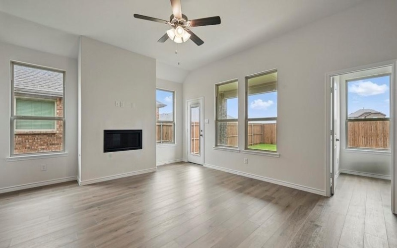 4120 Rim Trail, Forney, TX 75126, 4 Habitaciones Habitaciones , ,2 BañosBaños,Residential,En Venta,4120 Rim Trail,20986576