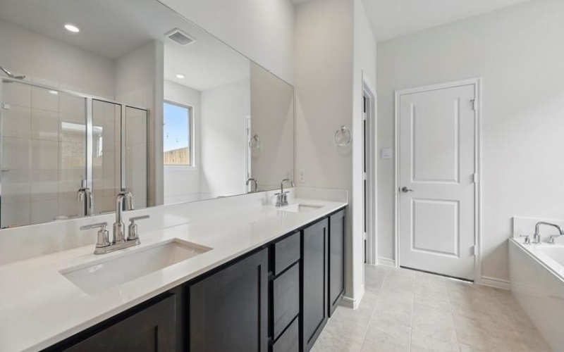 4120 Rim Trail, Forney, TX 75126, 4 Habitaciones Habitaciones , ,2 BañosBaños,Residential,En Venta,4120 Rim Trail,20986576