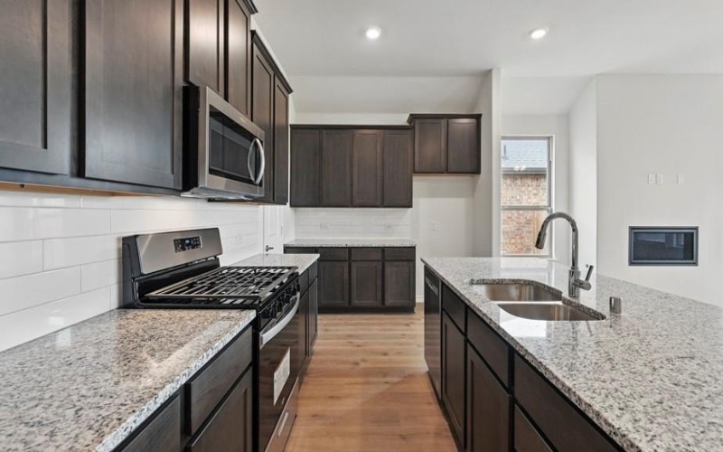 4120 Rim Trail, Forney, TX 75126, 4 Habitaciones Habitaciones , ,2 BañosBaños,Residential,En Venta,4120 Rim Trail,20986576