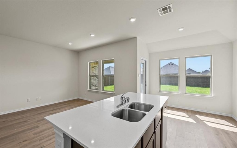383 Pleasant Colony Drive, Waxahachie, TX 75165, 3 Bedrooms Bedrooms, ,2 BathroomsBathrooms,Residential,For Sale,383 Pleasant Colony Drive,20986599