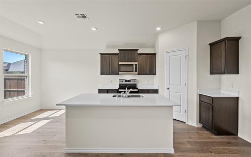 383 Pleasant Colony Drive, Waxahachie, TX 75165, 3 Bedrooms Bedrooms, ,2 BathroomsBathrooms,Residential,For Sale,383 Pleasant Colony Drive,20986599