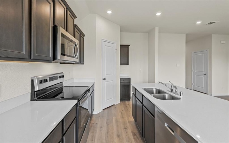 383 Pleasant Colony Drive, Waxahachie, TX 75165, 3 Bedrooms Bedrooms, ,2 BathroomsBathrooms,Residential,For Sale,383 Pleasant Colony Drive,20986599
