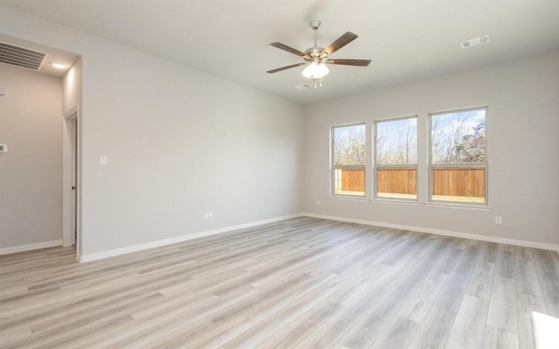 2617 DONELLA Drive, Denton, TX 76207, 5 Habitaciones Habitaciones , ,3 BañosBaños,Residential,En Venta,2617 DONELLA Drive,20986644
