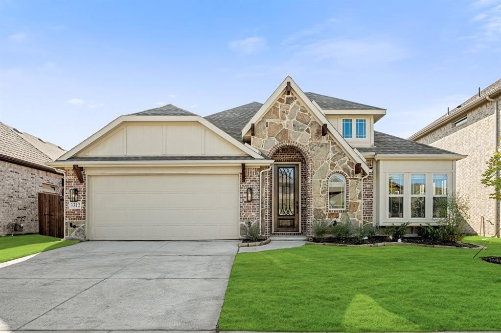 3312 Heathrow Road, Mesquite, TX 75181, 4 Bedrooms Bedrooms, ,3 BathroomsBathrooms,Residential,For Sale,3312 Heathrow Road,20986746