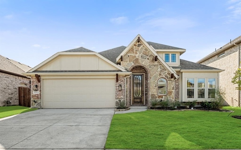3312 Heathrow Road, Mesquite, TX 75181, 4 Bedrooms Bedrooms, ,3 BathroomsBathrooms,Residential,For Sale,3312 Heathrow Road,20986746