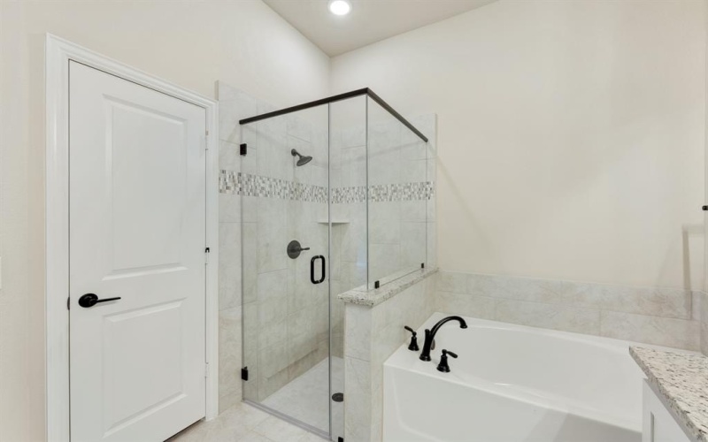 3312 Heathrow Road, Mesquite, TX 75181, 4 Bedrooms Bedrooms, ,3 BathroomsBathrooms,Residential,For Sale,3312 Heathrow Road,20986746
