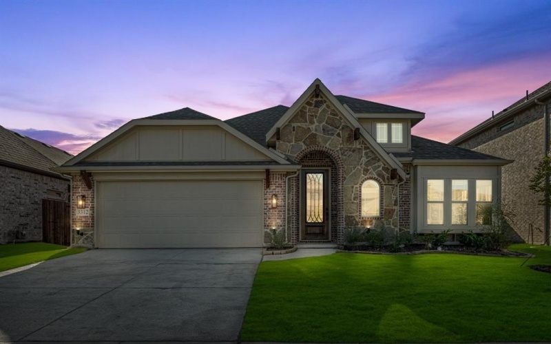 3312 Heathrow Road, Mesquite, TX 75181, 4 Bedrooms Bedrooms, ,3 BathroomsBathrooms,Residential,For Sale,3312 Heathrow Road,20986746