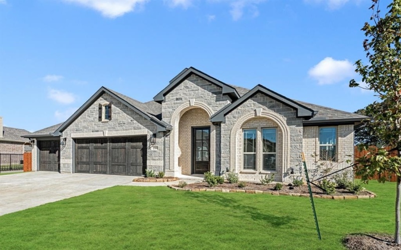 2500 Fischer Lane, Mansfield, TX 76063, 4 Bedrooms Bedrooms, ,3 BathroomsBathrooms,Residential,For Sale,2500 Fischer Lane,20986824