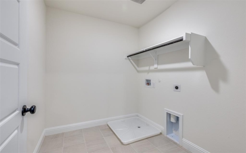 121 Gallegos Drive, Aledo, TX 76008, 5 Bedrooms Bedrooms, ,3 BathroomsBathrooms,Residential,For Sale,121 Gallegos Drive,0,20986858