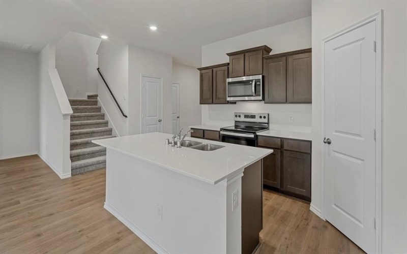 382 Pleasant Colony Drive, Waxahachie, TX 75165, 4 Habitaciones Habitaciones , ,3 BañosBaños,Residential,En Venta,382 Pleasant Colony Drive,20986868