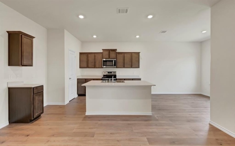 370 Pleasant Colony Drive, Waxahachie, TX 75165, 4 Bedrooms Bedrooms, ,3 BathroomsBathrooms,Residential,For Sale,370 Pleasant Colony Drive,20986896