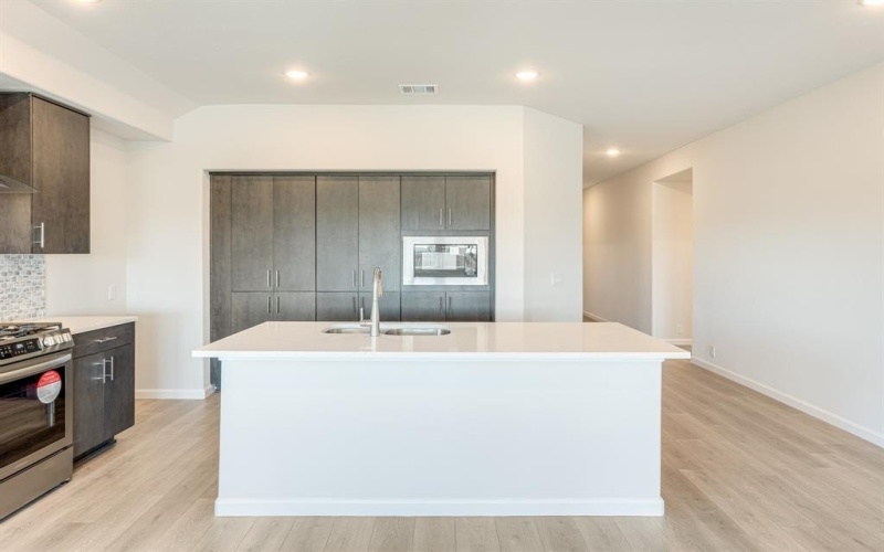 204 Eagle View Lane, Commerce, TX 75428, 5 Habitaciones Habitaciones , ,3 BañosBaños,Residential,En Venta,204 Eagle View Lane,20986900