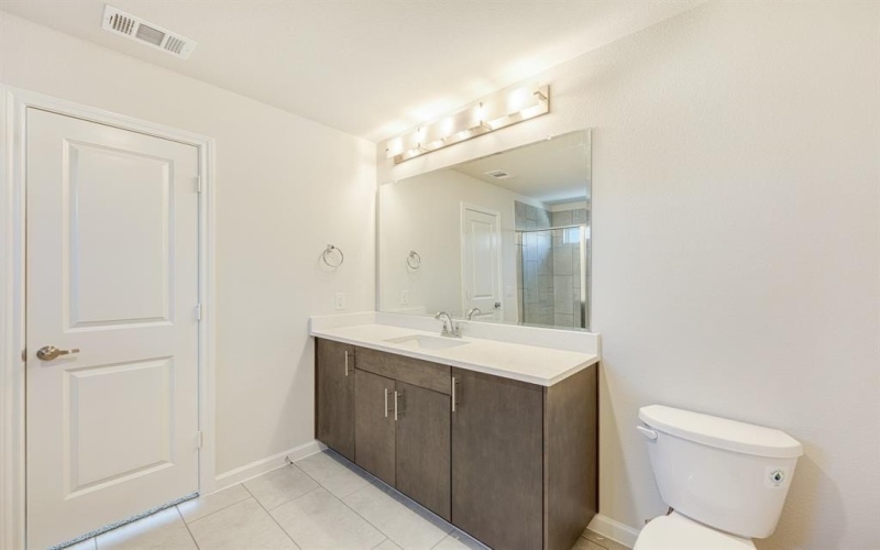 204 Eagle View Lane, Commerce, TX 75428, 5 Habitaciones Habitaciones , ,3 BañosBaños,Residential,En Venta,204 Eagle View Lane,20986900