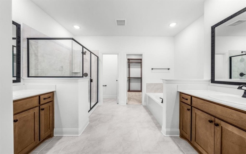 8335 Forest Glade, Greenville, TX 75402, 4 Habitaciones Habitaciones , ,3 BañosBaños,Residential,En Venta,8335 Forest Glade,0,20986946