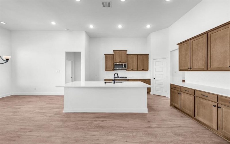 8335 Forest Glade, Greenville, TX 75402, 4 Habitaciones Habitaciones , ,3 BañosBaños,Residential,En Venta,8335 Forest Glade,0,20986946