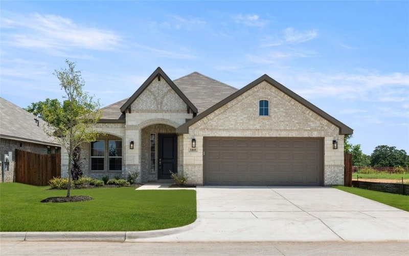 1160 Avery Road, Granbury, TX 76049, 3 Bedrooms Bedrooms, ,2 BathroomsBathrooms,Residential,For Sale,1160 Avery Road,20986949