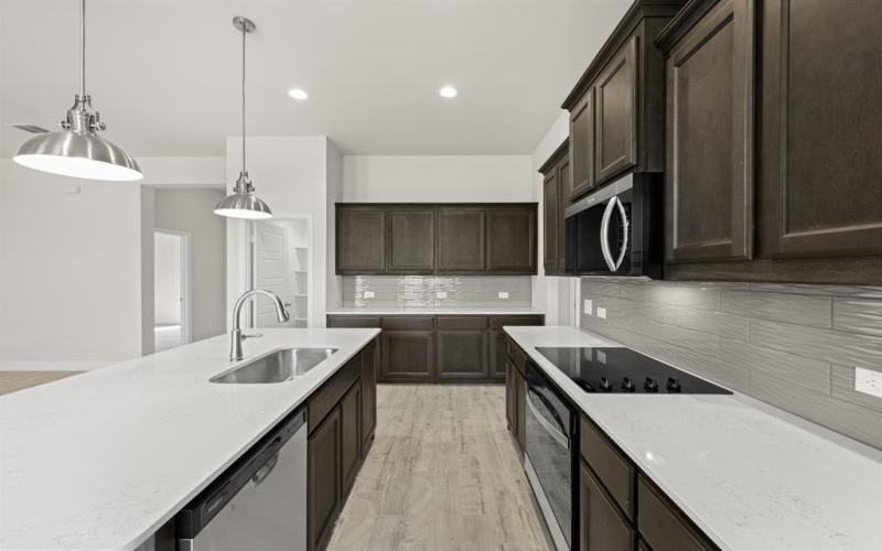 1737 Protection Road, Godley, TX 76044, 4 Habitaciones Habitaciones , ,2 BañosBaños,Residential,En Venta,1737 Protection Road,0,20986970