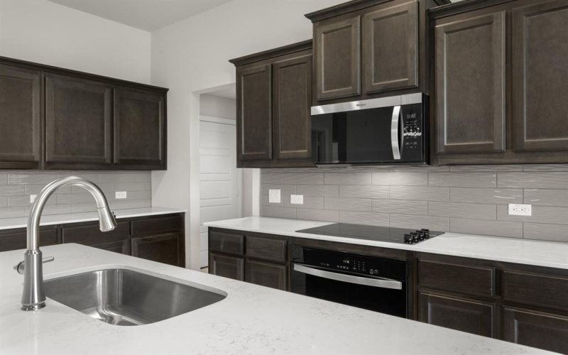 1737 Protection Road, Godley, TX 76044, 4 Habitaciones Habitaciones , ,2 BañosBaños,Residential,En Venta,1737 Protection Road,0,20986970