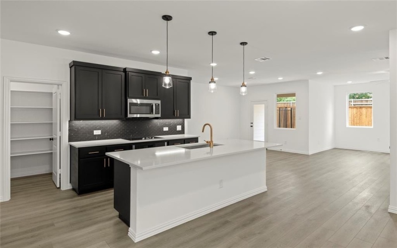 6922 Terlingua, Dallas, TX 75228, 3 Bedrooms Bedrooms, ,2 BathroomsBathrooms,Residential,For Sale,6922 Terlingua,0,20987002