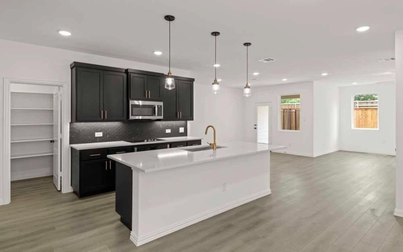 6922 Terlingua, Dallas, TX 75228, 3 Bedrooms Bedrooms, ,2 BathroomsBathrooms,Residential,For Sale,6922 Terlingua,0,20987002