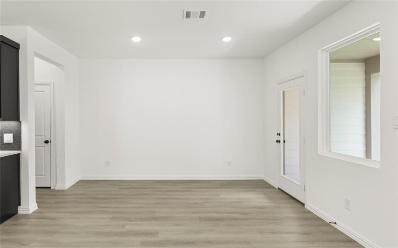 6922 Terlingua, Dallas, TX 75228, 3 Bedrooms Bedrooms, ,2 BathroomsBathrooms,Residential,For Sale,6922 Terlingua,0,20987002