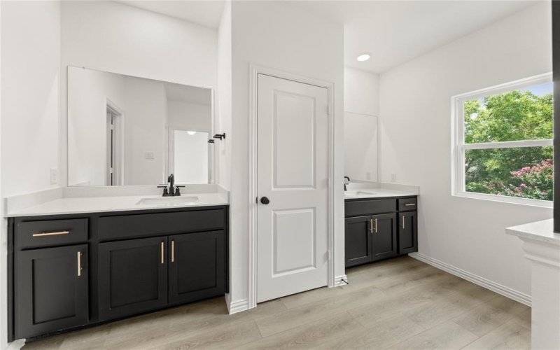 6922 Terlingua, Dallas, TX 75228, 3 Bedrooms Bedrooms, ,2 BathroomsBathrooms,Residential,For Sale,6922 Terlingua,0,20987002