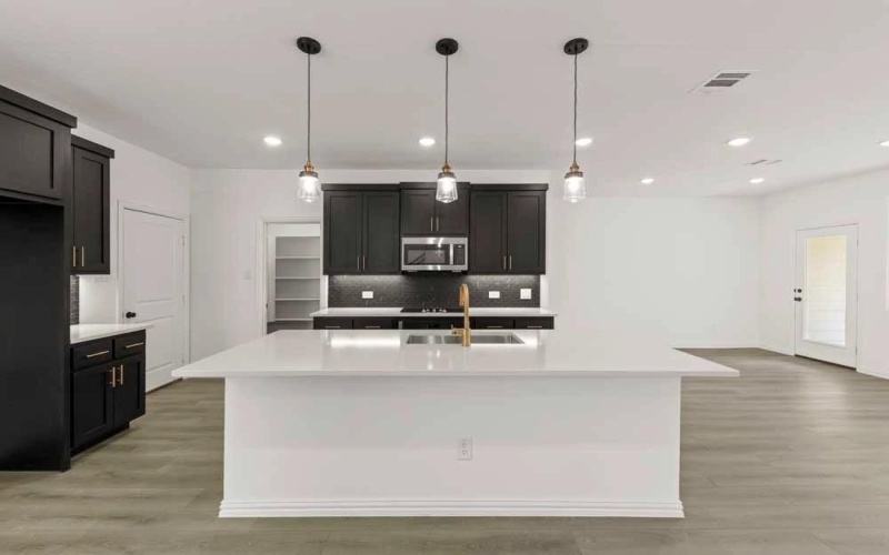 6922 Terlingua, Dallas, TX 75228, 3 Bedrooms Bedrooms, ,2 BathroomsBathrooms,Residential,For Sale,6922 Terlingua,0,20987002