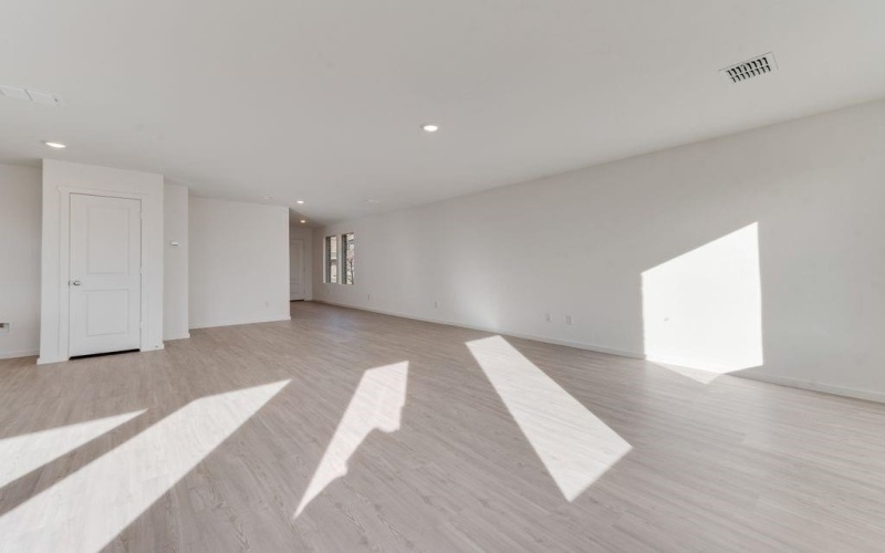 185 Bable Run Drive, Little Elm, TX 75068, 4 Bedrooms Bedrooms, ,2 BathroomsBathrooms,Residential,For Sale,185 Bable Run Drive,20987019