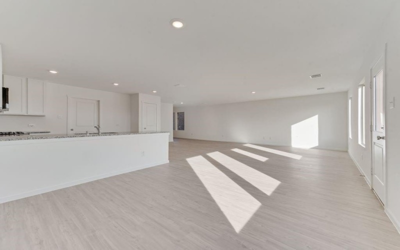 185 Bable Run Drive, Little Elm, TX 75068, 4 Bedrooms Bedrooms, ,2 BathroomsBathrooms,Residential,For Sale,185 Bable Run Drive,20987019