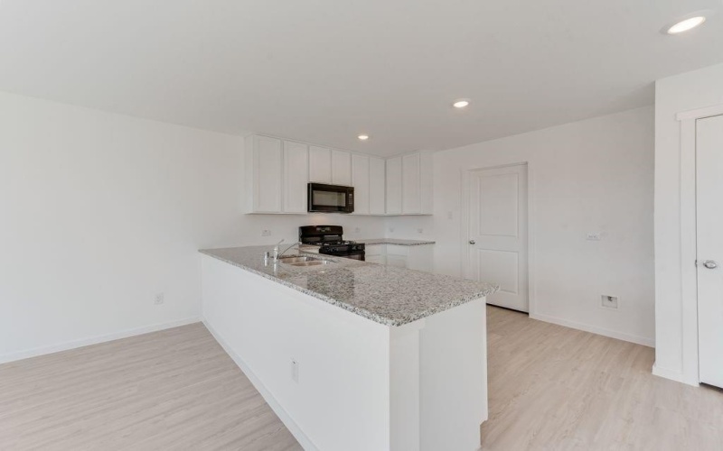 185 Bable Run Drive, Little Elm, TX 75068, 4 Bedrooms Bedrooms, ,2 BathroomsBathrooms,Residential,For Sale,185 Bable Run Drive,20987019
