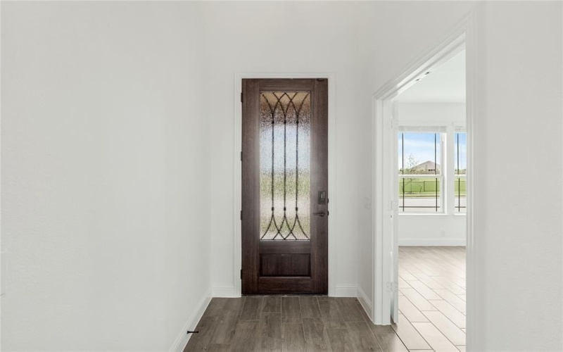 913 Cannes Drive, Red Oak, TX 75154, 5 Bedrooms Bedrooms, ,5 BathroomsBathrooms,Residential,For Sale,913 Cannes Drive,20987055