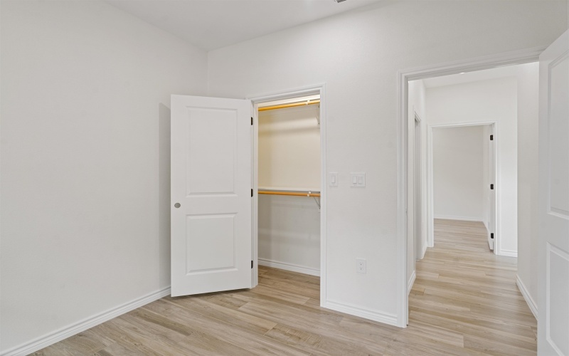 406 E Cortinas, Del Rio, TX 78840, 3 Habitaciones Habitaciones , ,2 BañosBaños,Residential,En Venta,406 E Cortinas,207230